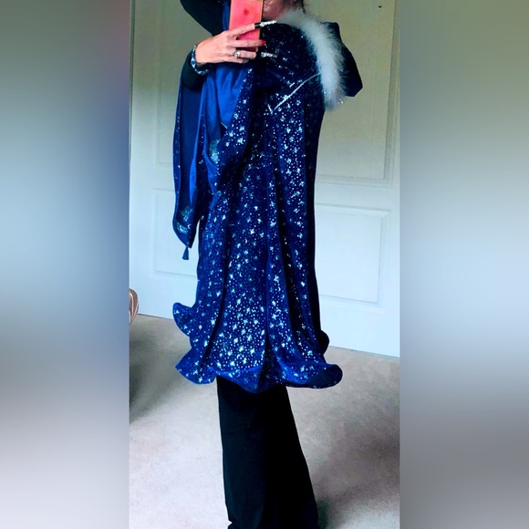 Cape set Wizard Cape set Silver Blue velour Feather, trim hood, tunic, & acces S - Picture 3 of 10